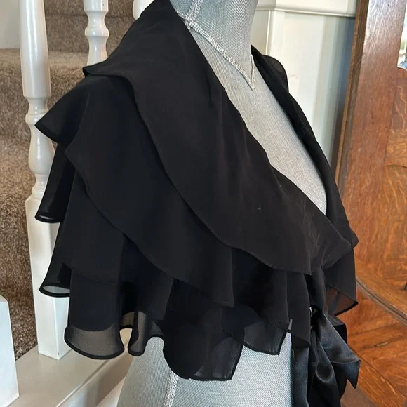 Joseph ribkoff shawl - Picture 2 of 6